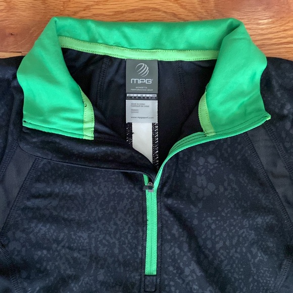 MPG NWT Mondetta Reflective Quarter Zip Cooling Running Top - Picture 5 of 16